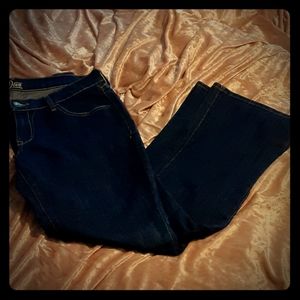 Old Navy Diva jeans-dark washed. NEW.
